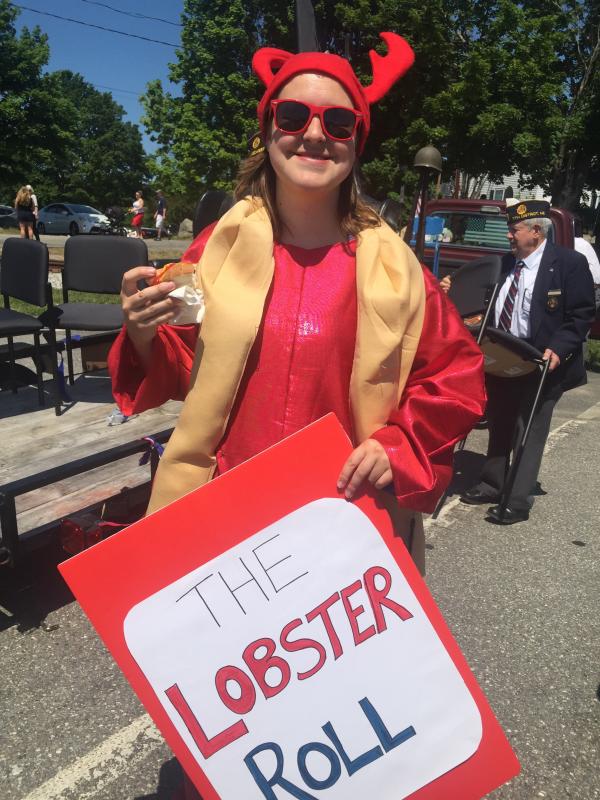 Sarah Whitfield was warmer than some parade participants, in a lobster costume for First Congregational Church. SUSAN JOHNS/Wiscasset Newspaper