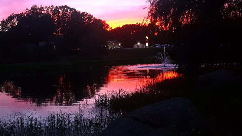 Sunset at the Boothbay Food & Music Fest. STEVE EDWARDS/Boorthbay Register