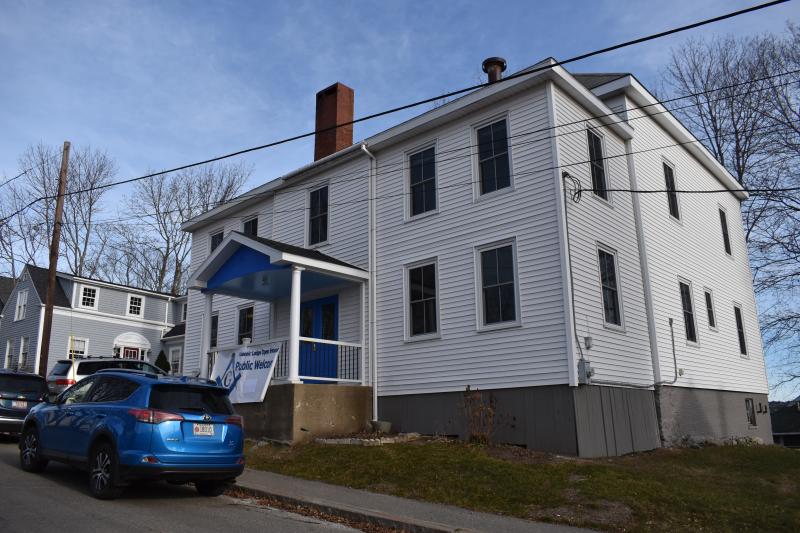 Lincoln Lodge #3 on Fort Hill Street, Wiscasset has a newly renovated entrance. PHIL DI VECE/Wiscasset Newspaper