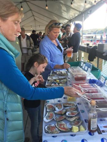 Condiment selection and application station. LISA KRISTOFF/Boothbay Register