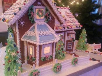 A Most Obsessive gingerbread past. Courtesy of Cathy Sherrill